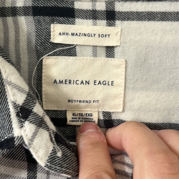 American Eagle Ahh-amazingly Soft Black White Buffalo Check Print Button Down XL - Picture 6 of 11